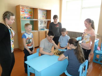 «Пешки – крепкие орешки»